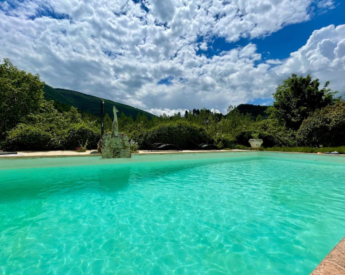 Serre Des Ormes - Cycling, Walking & Running Retreat Salerans Esterno foto